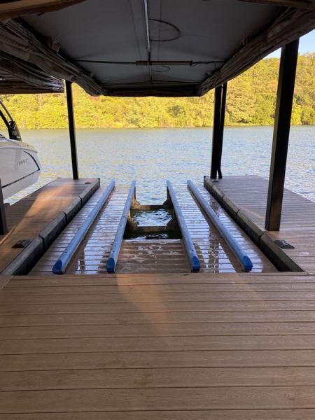 Lone Star Lift Concealed Floor Lift Holds 1 Boat or 4 Jet Skis