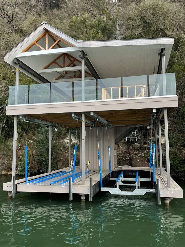 Custom Lifts with Polyethylene Bunks